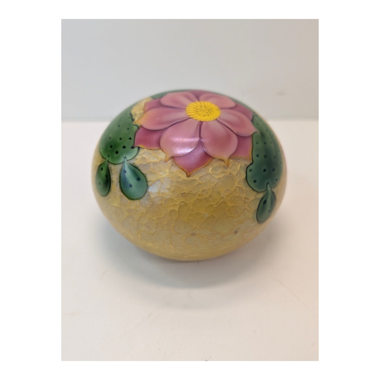 Signed David R. White Orient & Flume LE Cactus Flower Art Glass Paperweight