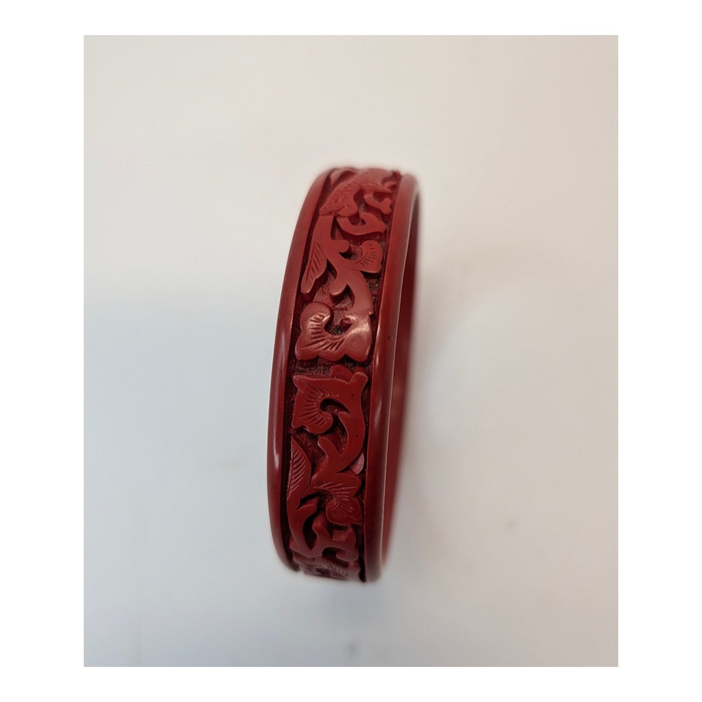 Vintage Carved Red Cinnabar Style Floral Bangle Bracelet Set