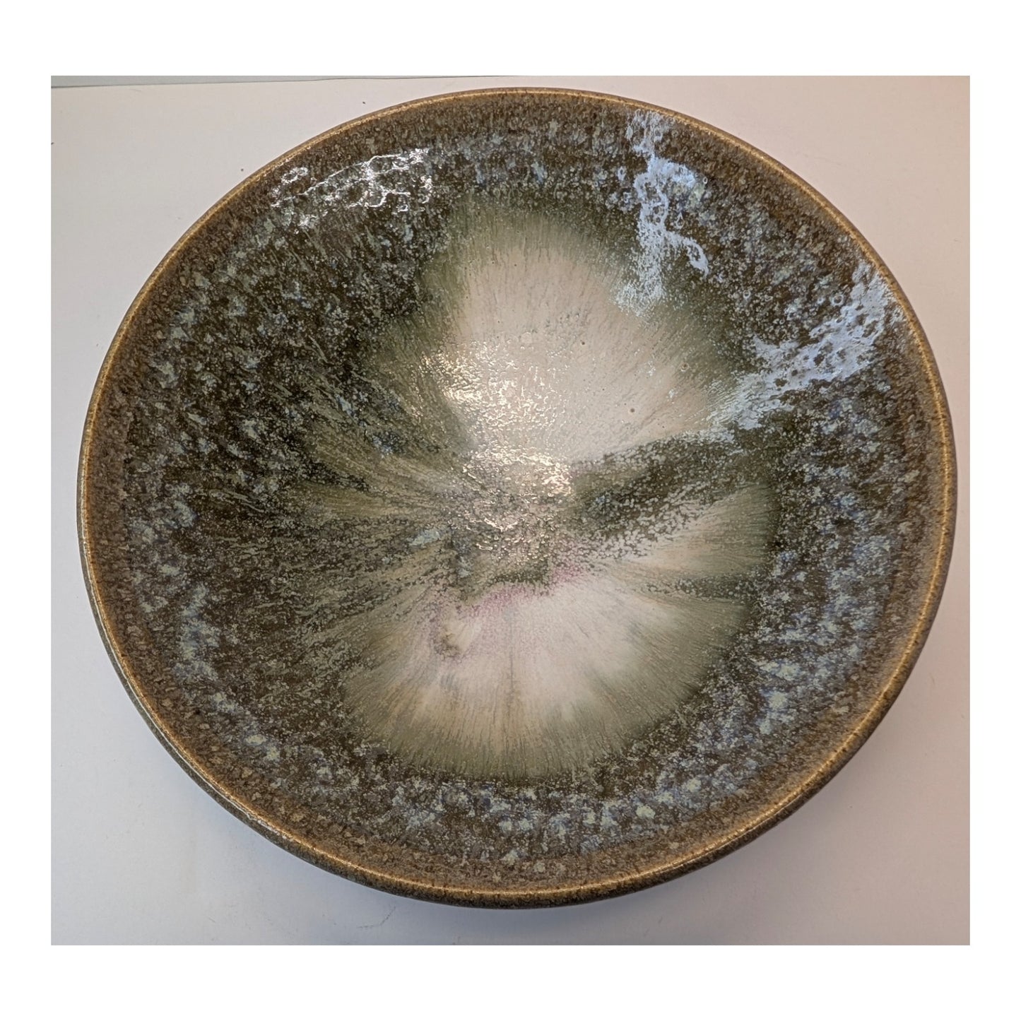 Vintage Artisan Studio Pottery Bowl Hand Thrown Reactive Glaze Centerpiece 8.75"