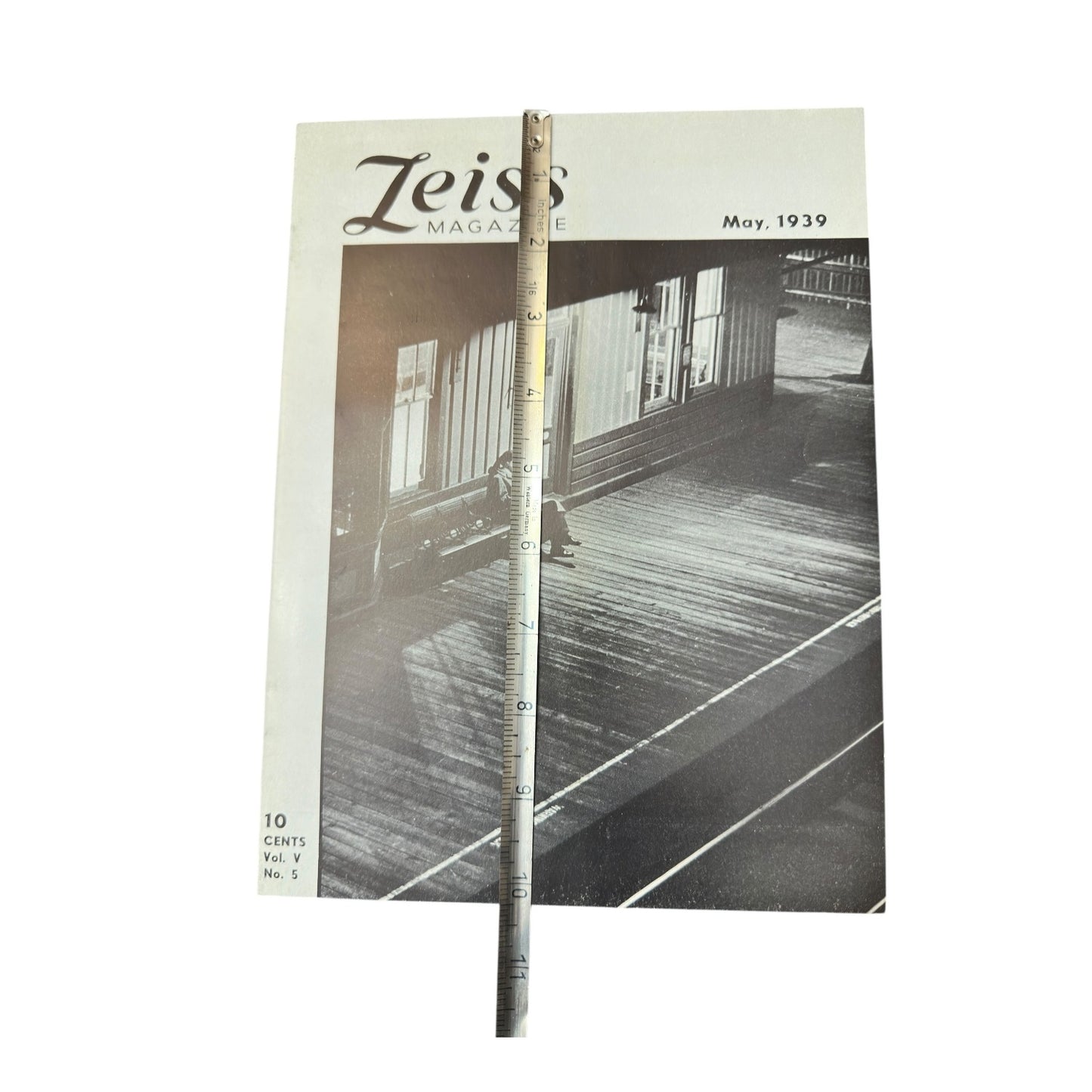 Vintage Zeiss Magazine May 1939 Super Ikonta Camera Ad Pre-War Photography