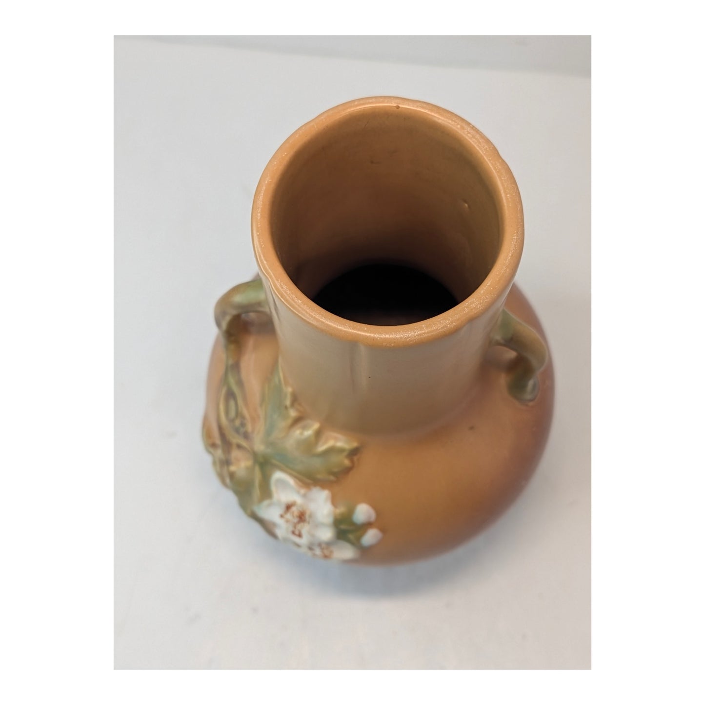 Vintage Roseville White Rose Art Pottery Vase 980-6, USA 1940s