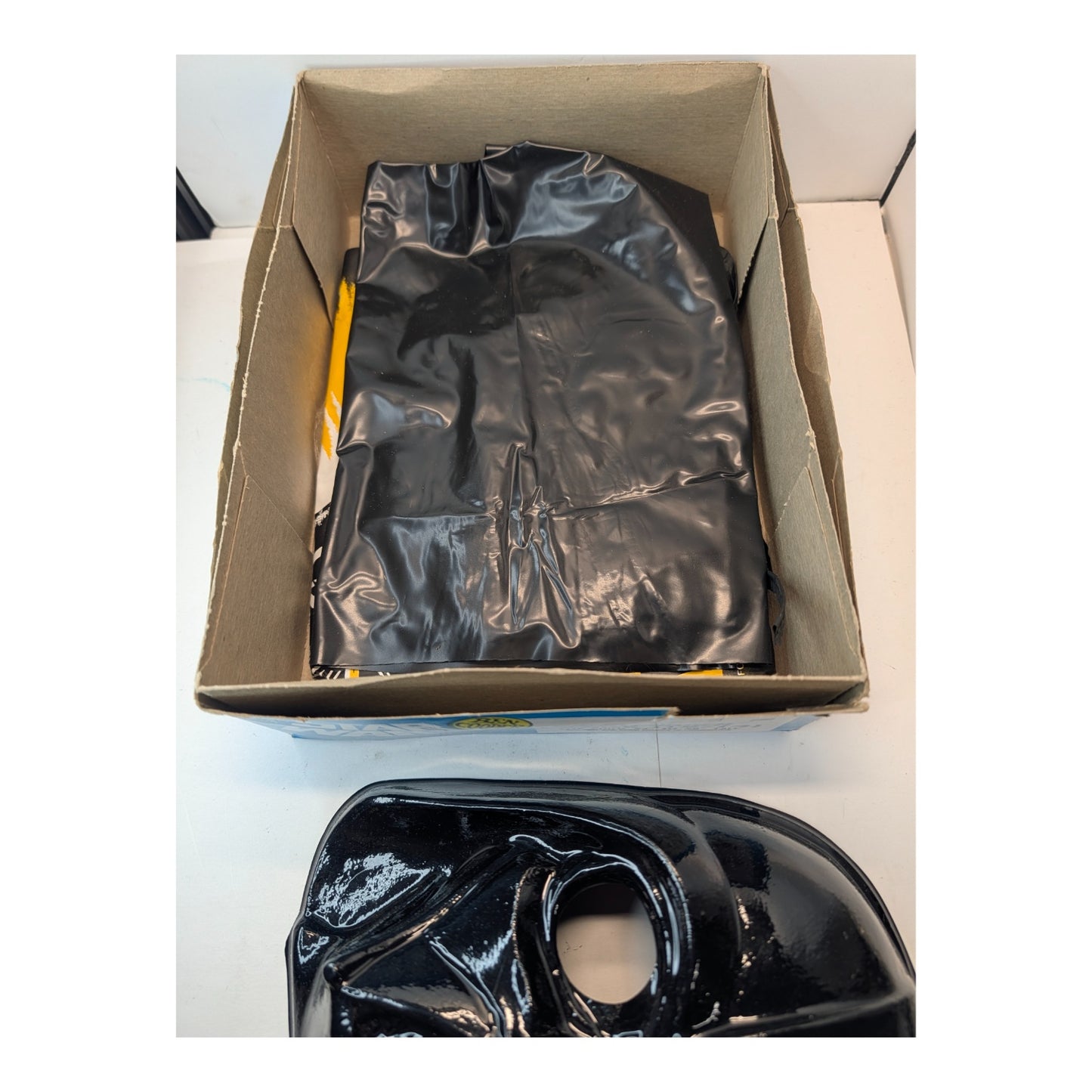 Vintage 1977 Star Wars Darth Vader Costume & Mask Ben Cooper Original Box